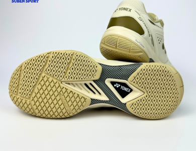 Giày cầu lông Yonex Stratas NATURAL OLIVE Chính Hãng