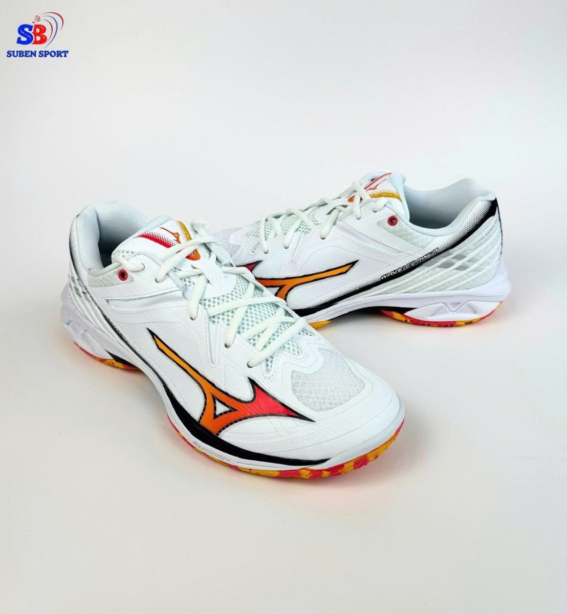 giày cầu lông Mizuno