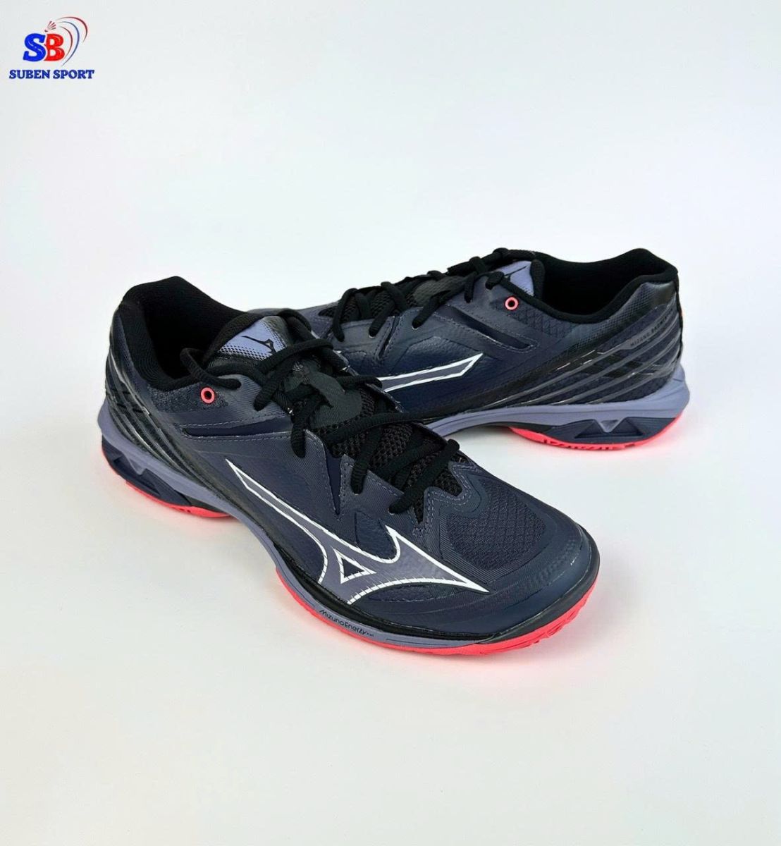 giày cầu lông Mizuno